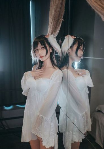 少妇韩国电影_免费手机在线看片