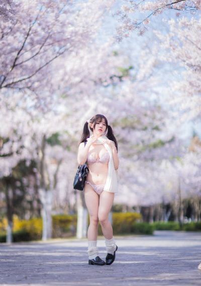 免费看操插_蓝光影视在线观看