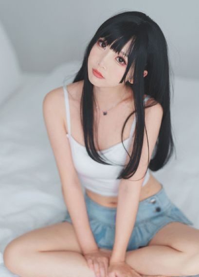 《年轻的秘书》在线观看_高清在线观看电视