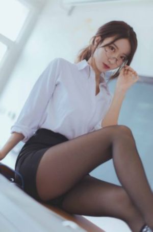 两个人在线观看www_BD国语高清迅雷在线观看