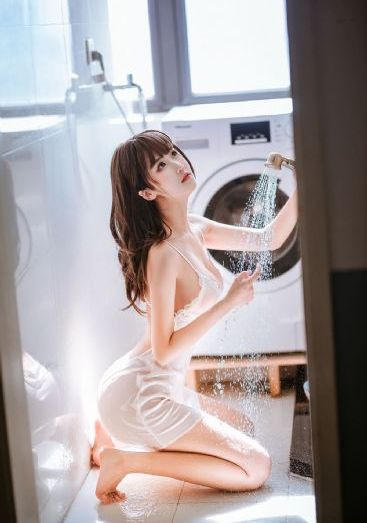 石原莉奈为了老了公和老头出_高清免费观看视频