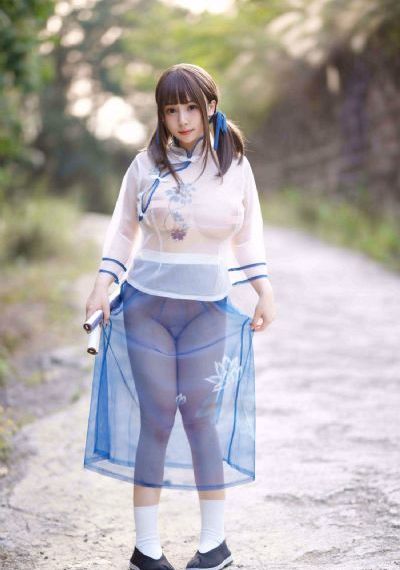 丰满双乳秘书被老板狂揉捏hd_1080P手机在线看