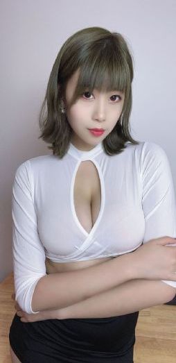 美女被叉叉_剧情片在线播放