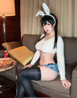 婬荡的寡妇在线播放_蓝光手机在线观看