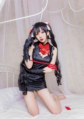 女同桌用手揉我的jiji_视频全集