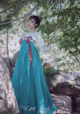 女王教师的高跟鞋调教小说_4K在线手机播放